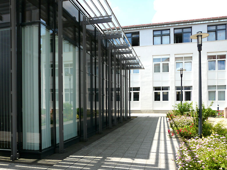 Fassadenbau & Glasdächer